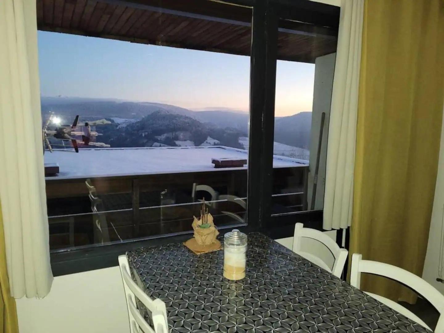 Appartement Duplex Avec Vue Sur Le Sancy Et Garage Couvert Murat-le-Quaire Extérieur photo