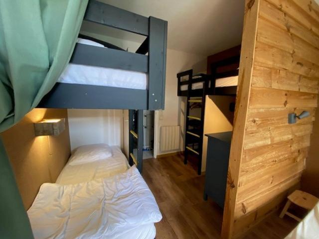 Appartement Duplex Avec Vue Sur Le Sancy Et Garage Couvert Murat-le-Quaire Extérieur photo